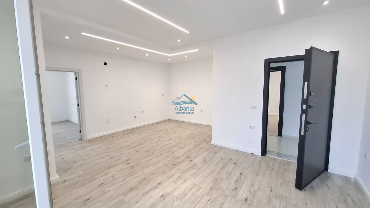 5 Apartment For Sale Near City Center In Vlora, Rr.Dush Strati